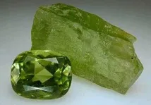 камък хризолит
