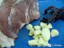 Запечене м’ясо у фользі рецепт зі свининою запечене