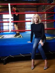 Заробити на чоловіках як жінка відкрила боксерський клуб, Forbes Woman жінка