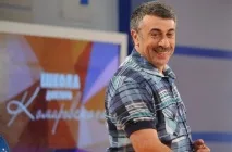 Доктор Комаровський кинув палити та ловить рибу комаровський