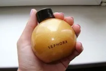 Гель для тіла із шиммером «Gel Or Sublimateur Corps Caramel Irrésistible» від Sephora – відгуки тіла