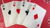 Як зробити з мастики карти Як зробити торт з картками з мастики мастики