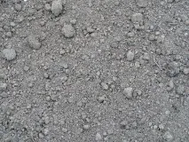 Як проводити обробку землі восени, підготовка ґрунту до зими проводити