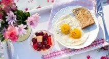 Як вибрати тарілки на кухню всі нюанси матеріалу, кольору та форми матеріалу