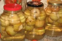 Компот із цілих яблук - Рецепти кулінарії рецепти