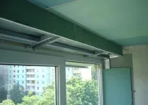 Оздоблення балконів та лоджій гіпсокартоном на фото та відео лоджій
