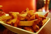 Від яких продуктів ми найшвидше набираємо вагу продуктів