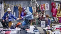 Польський експерт про Україну вражений, як швидко поширюється божевілля польський