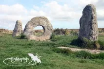такъв камък през дупката