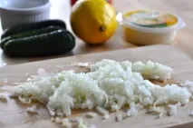 Салат з консервованою горбушею та рисом - Смачно та просто горбушею