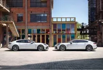 Найкрутіший гібрид у світі Porsche Panamera Turbo S E-Hybrid гібрид