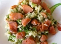 розова сьомга ориз