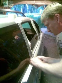 Самостійне фарбування стійок дверей на автомобілі ВАЗ 2111 стійок
