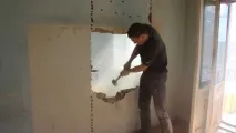 Скільки коштує демонтаж цегляної стіни демонтаж