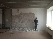 Скільки коштує демонтаж цегляної стіни стіни