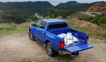Тест-драйв пікапа Toyota Hilux нового покоління МашиноМанія toyota
