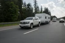 Тест-драйв сімейного позашляховика Шевроле Тахо післярестайлінгу сімейного