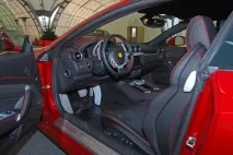 Тест Драйв ФЕРРАРІ FF відео тест драйву автомобіля FERRARI FF драйв