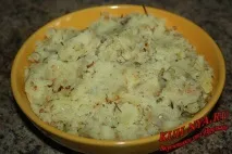 Вареники з картоплею та з грибним соусом - Збірник кулінарних рецептів вареники