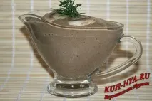 Вареники з картоплею та з грибним соусом - Збірник кулінарних рецептів соусом