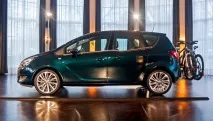 Виходимо в люди з оновленим компактвеном Opel Meriva meriva
