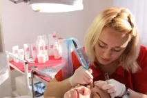 Освен това изразителни