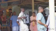 Храм Крішни у Паттайї, де Богу співають та танцюють - Блог Марти богу