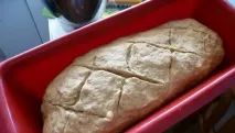Хліб на пиві (в духовці, у хлібопічці) хлібопічці