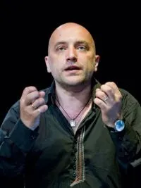 Захар Прілєпін – біографія письменника, фото, погляди, особисте життя, дружина, діти 2019 біографія