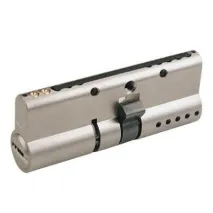 Заміна личинки замка mul-t-lock личинки
