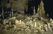 10 стародавніх печер, які і сьогодні зберігають безліч загадок сьогодні
