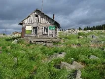 Река Поной изоставя