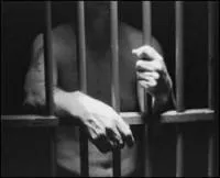 Хворі на СНІД залякали і зеків, і тюремників, В’язниця і життя за ґратами хворі