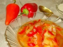 Борщ з болгарським перцем. перцем