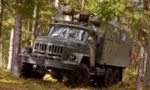 Кольорова електрична схема електроустаткування ЗІЛ 131 та 130 з описом проводів електрична