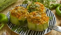 Фаршировані кабачки, рецепти з фаршем запечених у духовці рецепти
