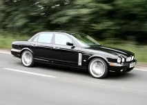 Jaguar XJR Portfolio - спеціальна версія флагмана британської марки флагмана