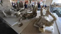 Якими були мешканці Помпей Знайдено останки загиблих від виверження Везувію мешканці