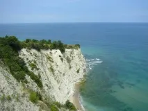 Які цікаві місця варто відвідати у Бялі місця