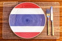 Як повечеряти за кордоном і не зганьбитися можна