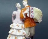 Як вибрати що подарувати на фаянсове весілля вибрати