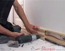 підлозі