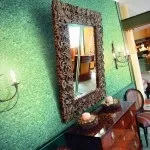 Як виглядають рідкі шпалери, Оздоблення стін декоративними рідкими шпалерами. рідкі
