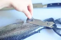 засолити