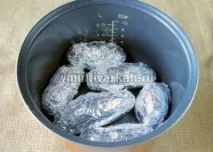 Картопля запечена у фользі у мультиварці рецепт з фото, Готуємо у мультиварках фользі