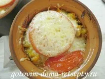 Курячі потрухи - серця, шлунки та печінка в горщиках - з фото курячі