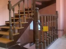 втория етаж