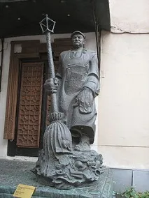 Лужков Юрій Михайлович – це юрій