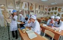 Медичні вузи готують справжніх неуків замість лікарів. медичні