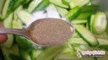 краставици обрасли